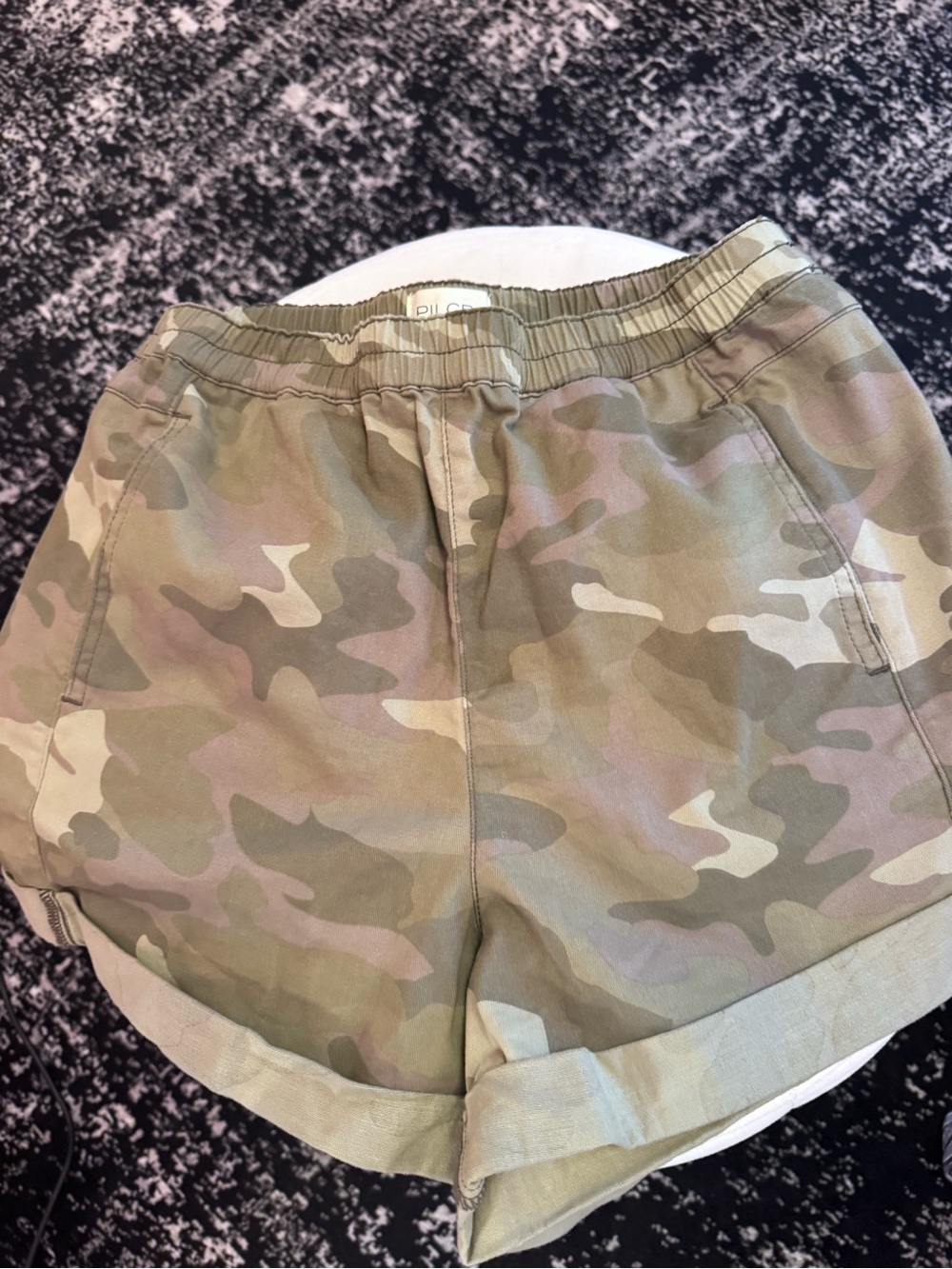 Pilcro Women's Camo Athletic Shorts - Olive and Tan